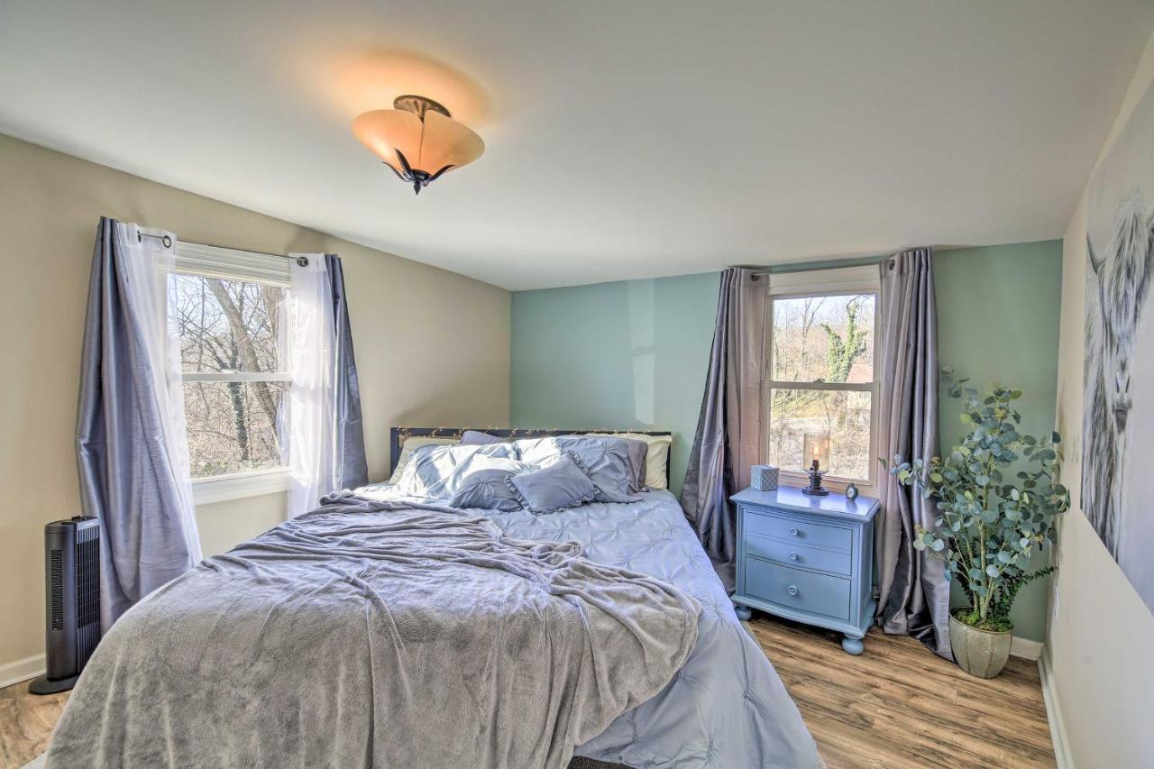 Cozy Bristol Home With Yard About 1 Mile To Downtown! Kültér fotó